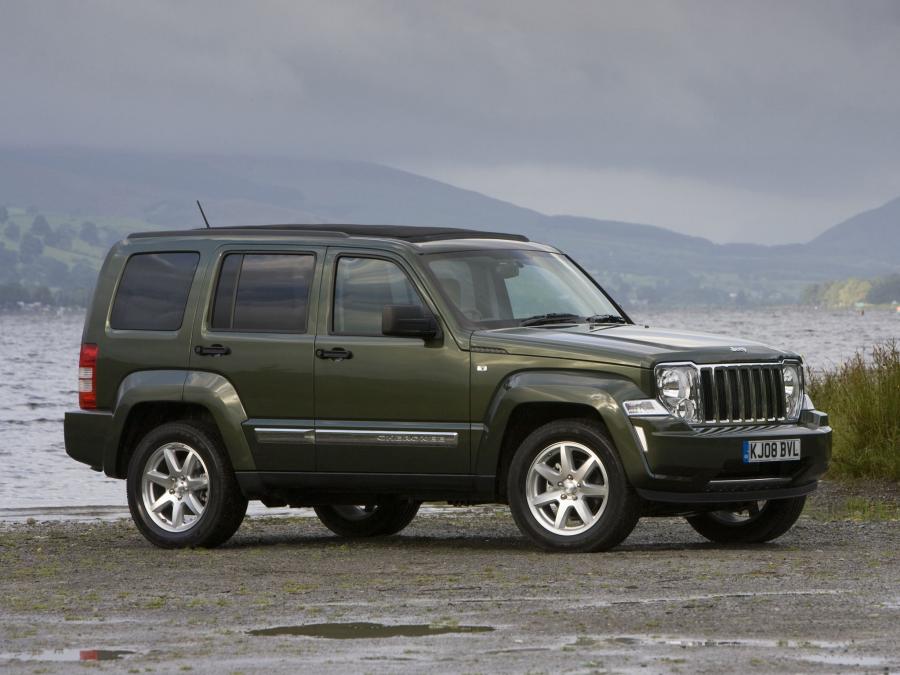  Jeep Cherokee Limited CRD 2007 года  (UK) (фото 23 из 30)